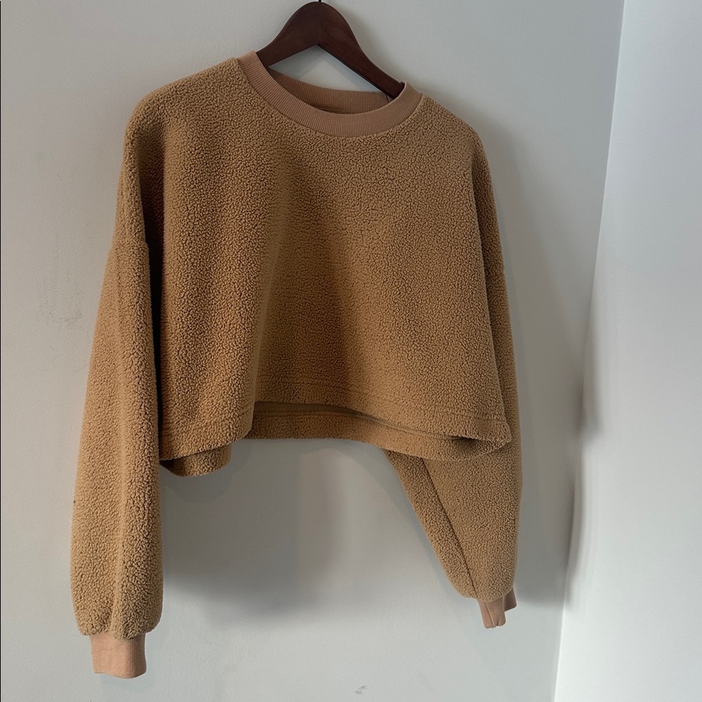 Sunday Best Aritzia Lupa Sweater size small - Picture 2 of 7